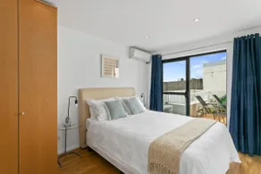 Fantastic Location and Comfort in Crows Nest SANT4 - Image 4