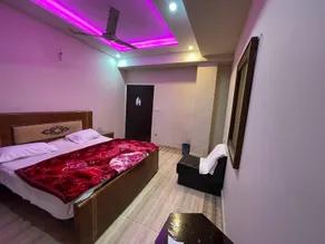 The palace inn hotel - Image 3