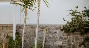 Bofor Studios & Rooms - Image 5
