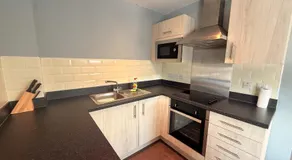 Newcastle 1 Bed Quayside Apartment -Sleeps 2 - Parking - Image 3