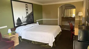 Foothills Inn - Image 2