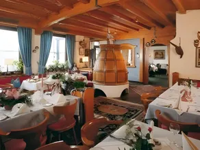 Hotel Restaurant Neu Meran - Image 4