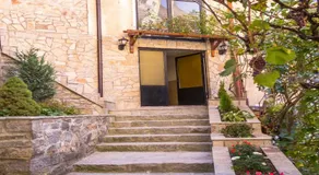 Trite Bora Guest House - Image 4