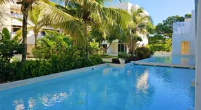 Exquisite Barbados Townhome - Image 2