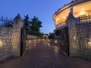 Villa Sunshine - Private Hot Tub - Image 5