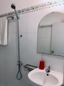 Quad Room - Hoang Sang Homestay - Image 5