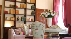 Relais Villa Sant'Isidoro - Image 2