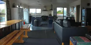 Hat Trick Lodge - Image 2