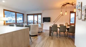 Centre of Old Town, Fully Renovated, Amazing Views & Car Park - Image 4