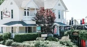 Dickson Street Inn - Image 4