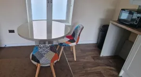 Spacious 3 Bed Apartment in Halifax Centre - Image 3
