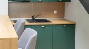 H11 Downtown Apartments - Image 4