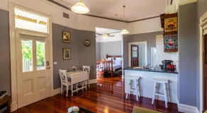 The Oaks Lilydale Accommodation - Image 2