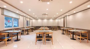Hanting Hotel Shanghai Pudong Airport - Image 3