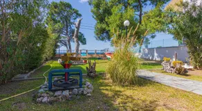 Galazia Akti Seaside Apartments - Image 4