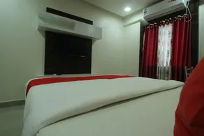 Regal Residency - Image 3