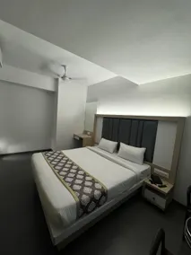 Hotel saffron inn - Image 2