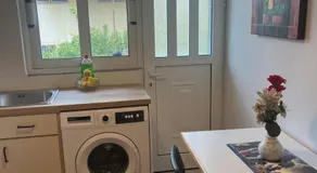 Cozy Apartment in central Kiato - Image 5