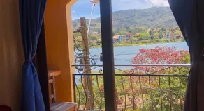 Lake View Hostel - Image 3
