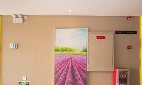 Lavande Hotel Guangzhou Financial City Chepi Metro Station - Image 3