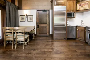 Sterling One Bedroom Suite in Great location with Majestic Mountain Views condo - Image 3