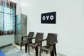 OYO 808320 Hotel Rockland - Image 5