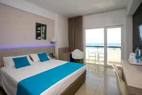 Les Palmiers Beach Boutique Hotel & Luxury Apartments - Image 2