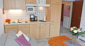 Kleine Ferienwohnung mit Terrasse und Gartenblick - Image 5
