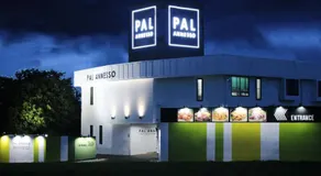 Hotel Pal Anesso Nakatsu (Love Hotel) - Image 3