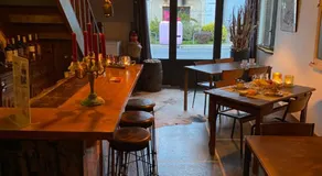 La Bouchère 33 - Image 3