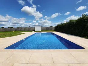 The Penthouse - 1 Bedroom Apartment - Ocean Breeze - Image 5