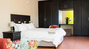 Ezulwini Berg Resort - Image 2
