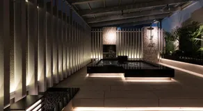 HOTEL FINE - INTO THE PREMlUM - - Image 3
