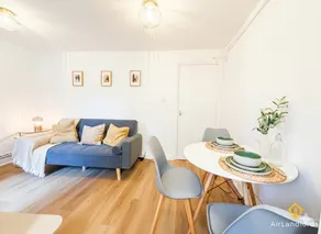 Exceptional 1 bedroom flat near Brixton Station! - Image 3