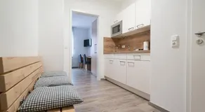 Spettacolare camera privata adatta alle famiglie con terrazza | Adatta per il telelavoro - Image 3