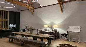 2 bedroom 17th Century Barn with surround sound TV in quiet village near great pubs and walks - Image 3