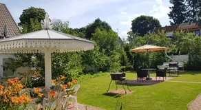Naiza Guesthouse and Apartments - Image 4