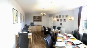 Carisbrooke Guest House - Image 3