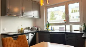 Gemütliche Privatzimmer mit geteiltem Bad, Küche und Garten - Image 2