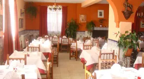Hostal Madrid Paris - Image 3