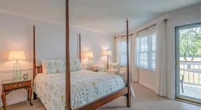 Wades Point Inn on the Bay - Image 2