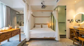 Moonlight Hotel - Image 2