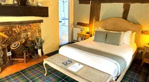 Thatched Cottage Hotel - Image 2