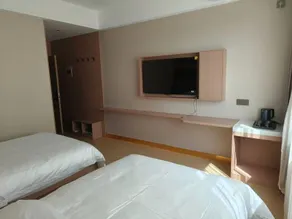 Star Hotel - Image 4