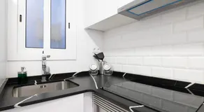 Apartamento NUEVO con encanto en SAGRADA FAMILIA - Image 5