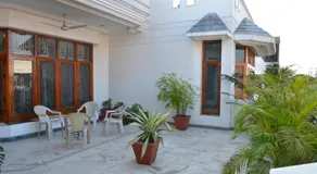 Sandy's Homestay - Image 5
