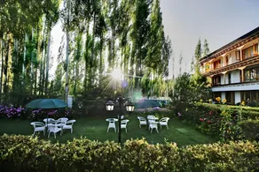 Hotel Caravan Centre - Image 3