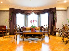 Ashburn Hotel - Image 3