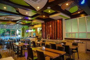 B Brand Hotel - Image 2