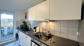 Modern City Apartment Düsseldorf Neuss - Image 3